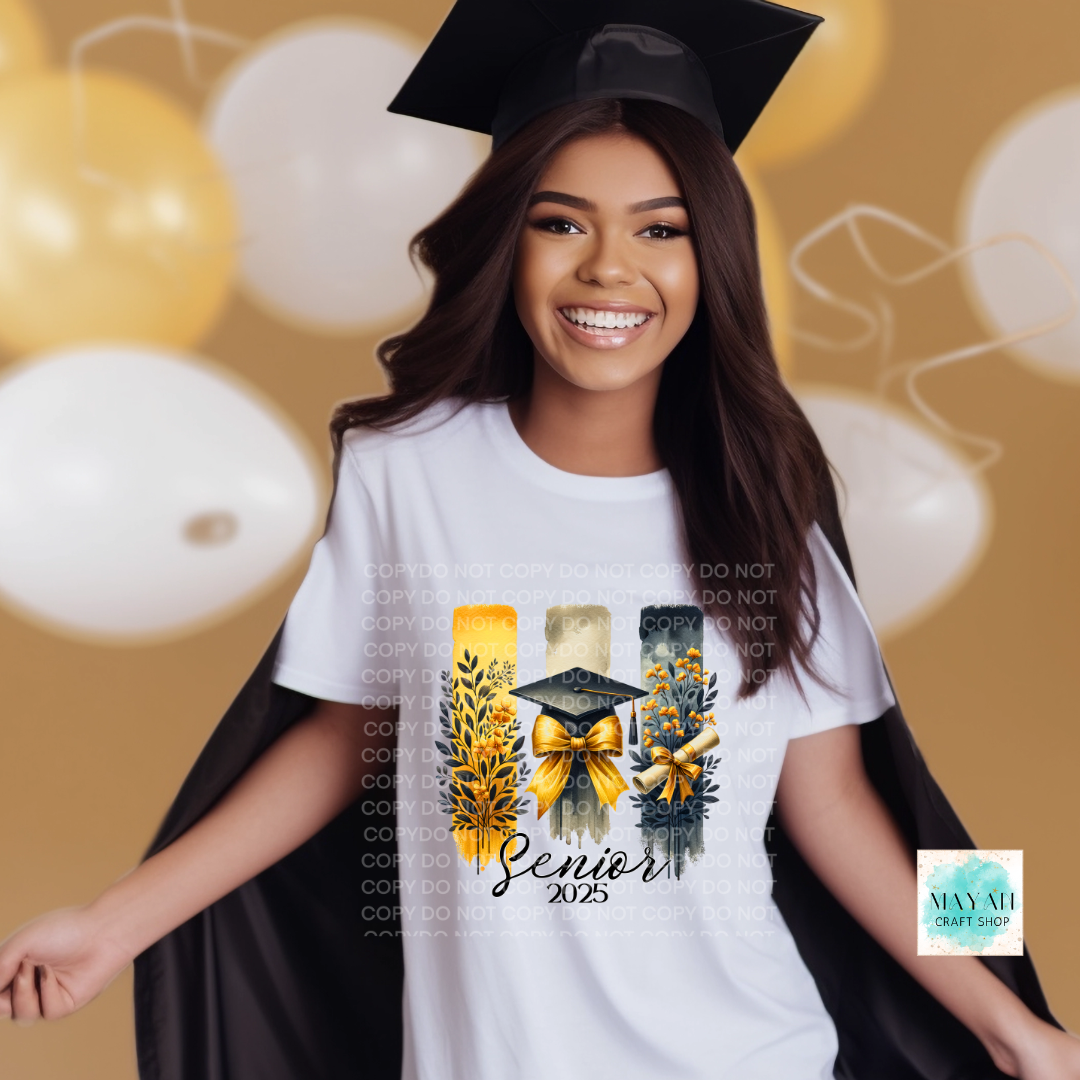 Yellow graduate 2025 shirt. -Mayan Craft Shop