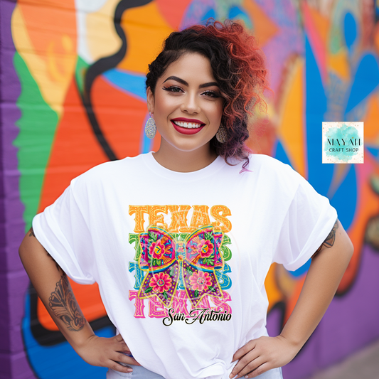 San Antonio floral bow shirt. -Mayan Craft Shop