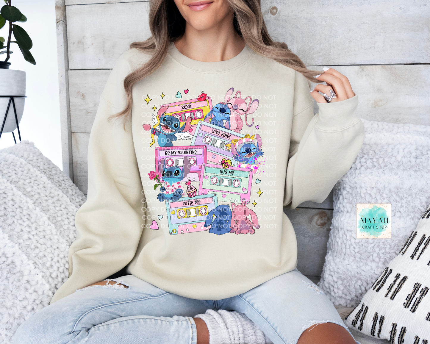 Love mixtape alien sand sweatshirt. -Mayan Craft Shop